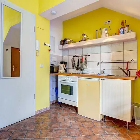 Apartment Ferienwohnung Gustav Kleines Studio